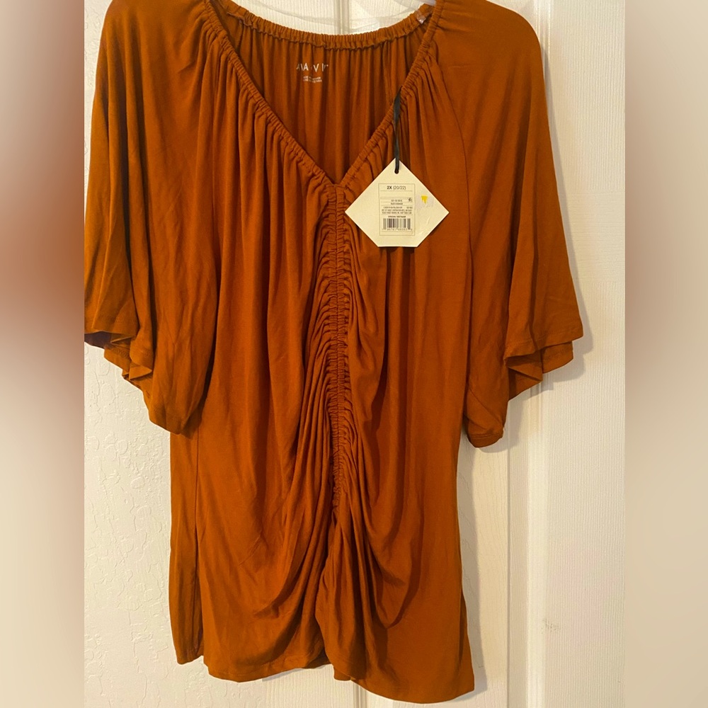 Ava and Viv Cinched Knit Top
